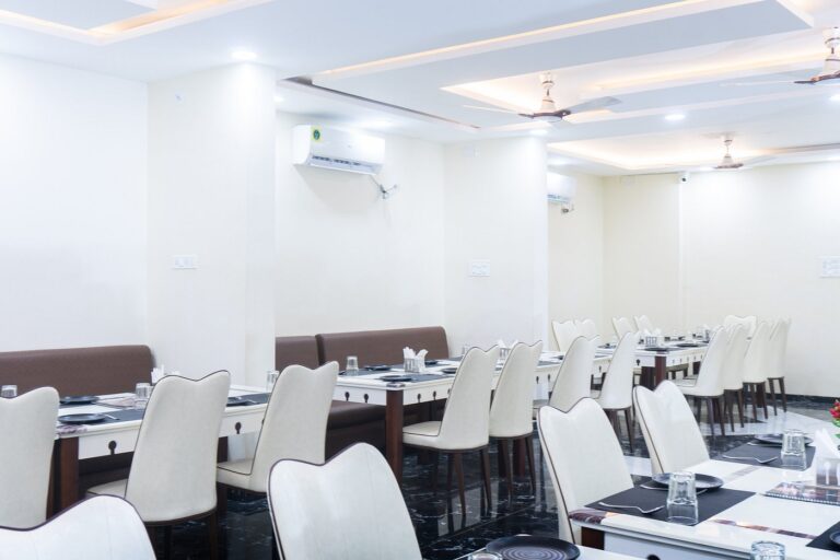fine-dining-restro